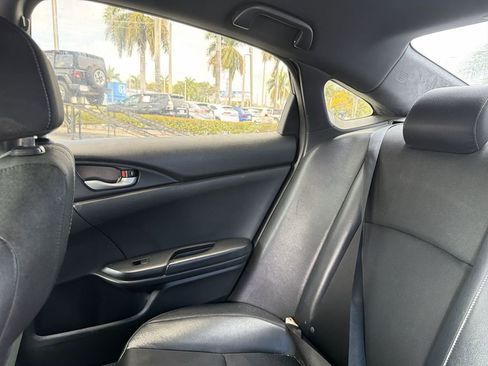 Used 2019 Honda Civic Sport image 13