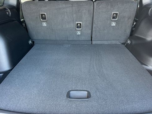 New 2026 Jeep Grand Cherokee Altitude image 16