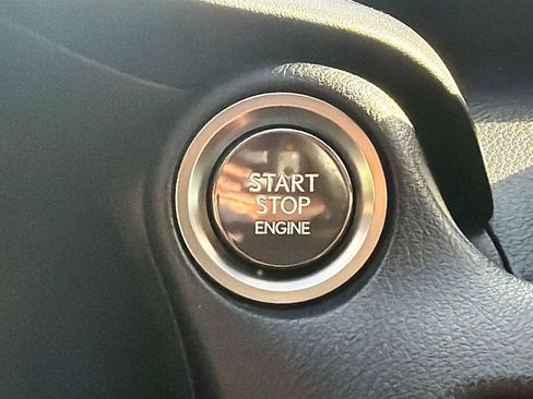 Used 2022 Lexus IS 350 F Sport RWD image 33