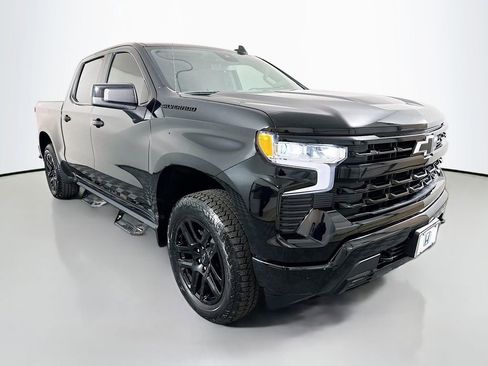 Used 2024 Chevrolet Silverado 1500 RST w/ Texas Edition Plus AWD/4WD image 3