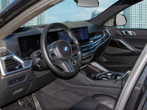 Used 2024 BMW X6 xDrive40i image 15