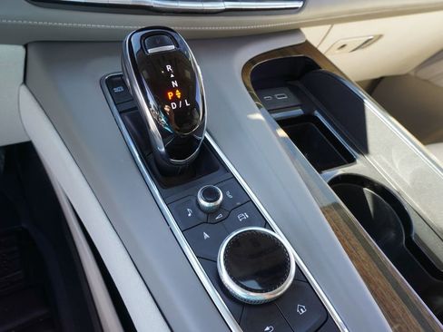 Used 2021 Cadillac Escalade Sport Platinum image 21