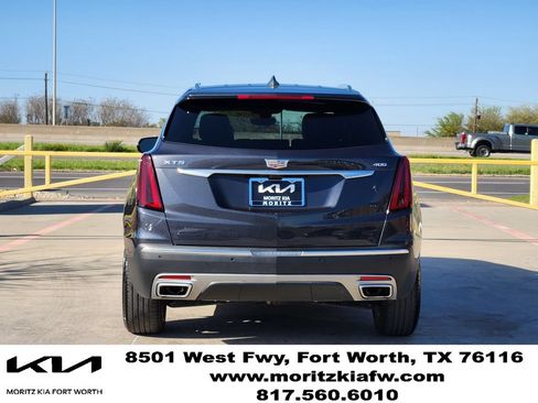 Used 2023 Cadillac XT5 Premium Luxury w/ Technology Package FWD image 5