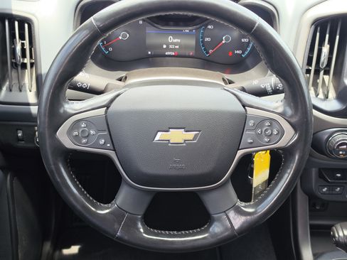 Used 2019 Chevrolet Colorado Z71 AWD/4WD image 15