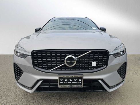 Certified 2025 Volvo XC60 T8 Polestar w/ Protection Package Premier AWD/4WD image 32