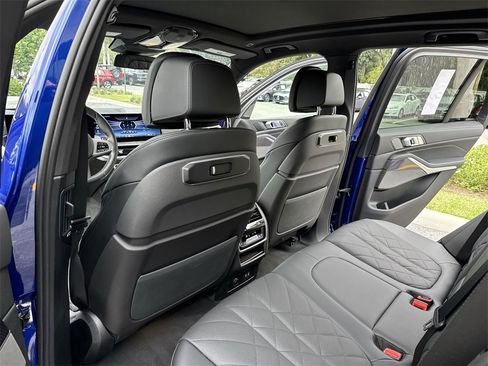 Used 2026 BMW X5 M60i image 35