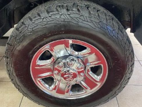 Used 2021 RAM 2500 Big Horn image 30