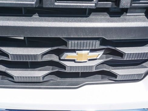 Used 2025 Chevrolet Silverado 1500 W/T RWD image 11