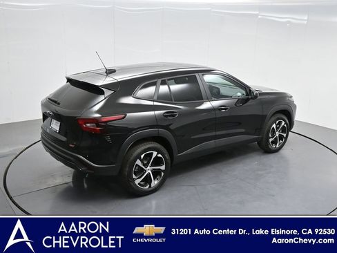 New 2026 Chevrolet Trax RS w/ Sunroof Package FWD image 55