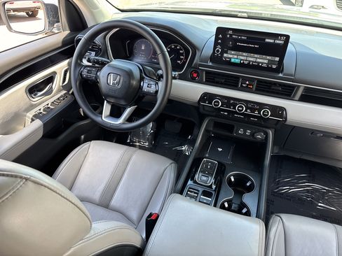 Used 2024 Honda Pilot EX-L image 13