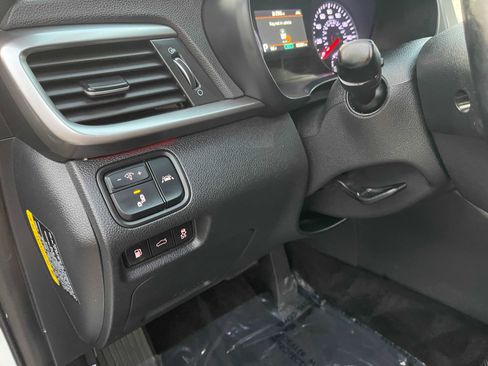 Used 2020 Kia Optima EX w/ Technology Package image 19