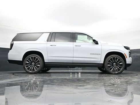 New 2026 Chevrolet Suburban High Country AWD/4WD image 49