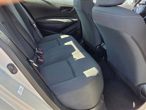 Used 2024 Toyota Corolla LE image 19