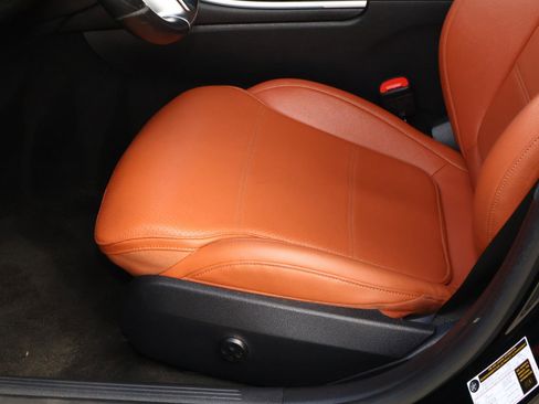 Used 2022 Mercedes-Benz C 300 C 300 image 14