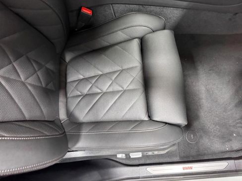 New 2026 BMW X5 xDrive40i w/ Premium Package image 19