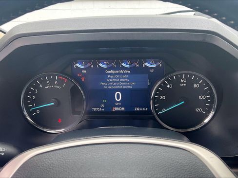 Used 2024 Ford Expedition XLT image 25