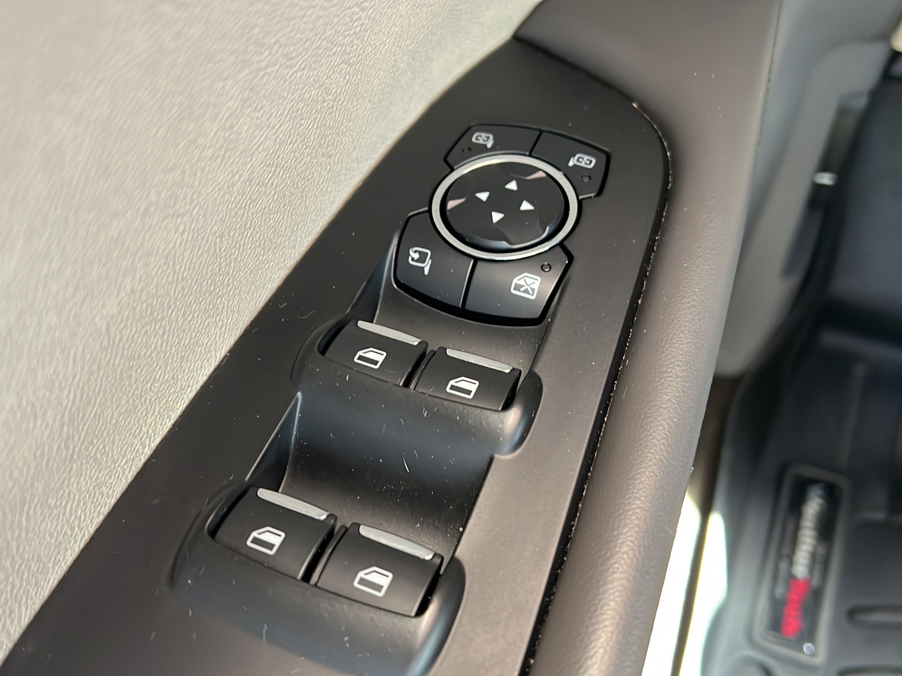 Used 2020 Lincoln Nautilus FWD w/ Equipment Group 101A image 27