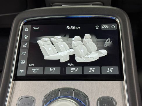 Used 2023 Genesis G90 3.5T image 40