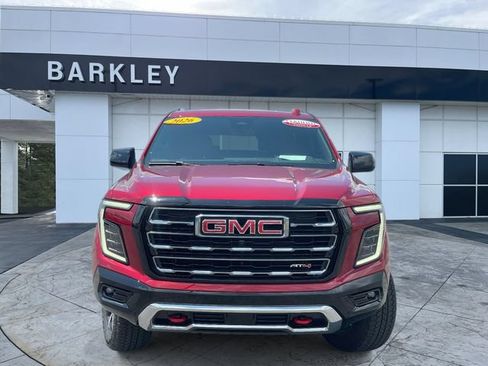 Certified 2026 GMC Yukon AT4 w/ AT4 Premium Package AWD/4WD image 8