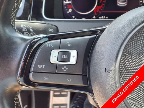 Used 2019 Volkswagen Golf R 4-Door AWD/4WD image 23