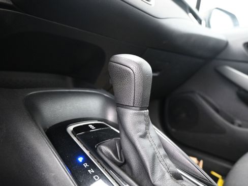 Used 2022 Toyota Corolla LE image 15