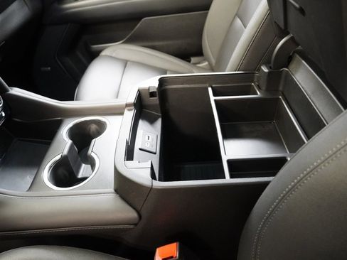 Used 2023 Chevrolet Tahoe Z71 w/ Luxury Package image 28