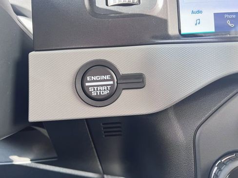 Used 2022 Ford Bronco Badlands image 28