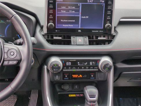 Used 2022 Toyota RAV4 XSE w/ Premium Package image 14