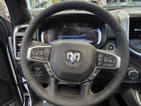 New 2026 RAM 1500 Big Horn AWD/4WD image 9
