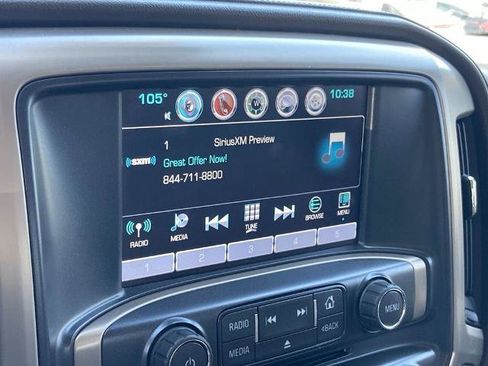 Used 2017 GMC Sierra 2500 Denali w/ Duramax Plus Package AWD/4WD image 9
