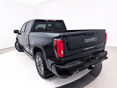 Used 2025 GMC Sierra 1500 Denali Ultimate image 9