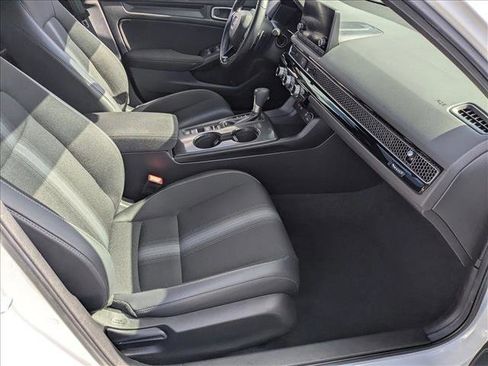Used 2024 Honda Civic Sport image 19