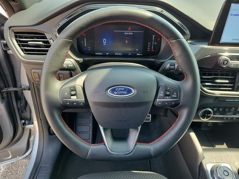 Used 2024 Ford Escape ST-Line AWD/4WD image 22