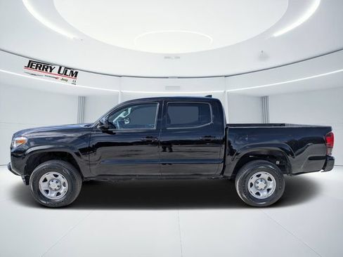 Used 2023 Toyota Tacoma SR AWD/4WD image 6