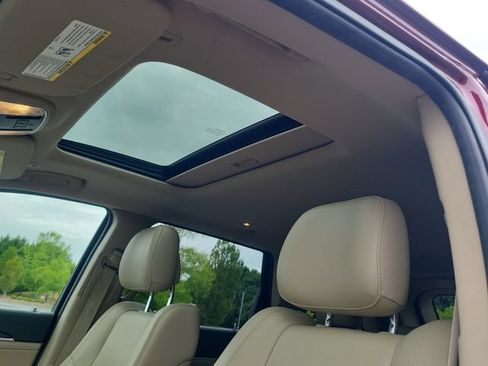 Used 2019 Jeep Grand Cherokee Limited RWD image 14