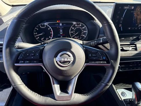 Used 2023 Nissan Altima 2.5 SL image 28