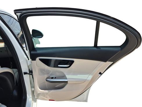 Used 2023 Mercedes-Benz C 300 4MATIC Sedan image 33