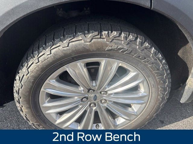 Used 2020 Ford Explorer Limited AWD/4WD image 11