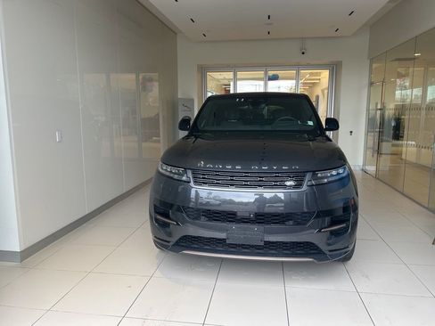Used 2025 Land Rover Range Rover Sport Autobiography AWD/4WD image 15