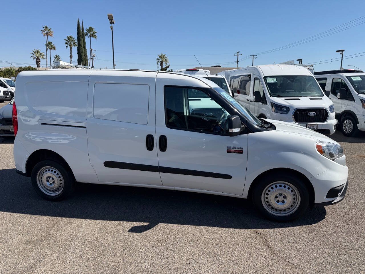 Used 2022 RAM ProMaster City Tradesman FWD image 5