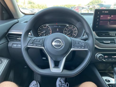 New 2026 Nissan Altima 2.5 SV FWD image 29