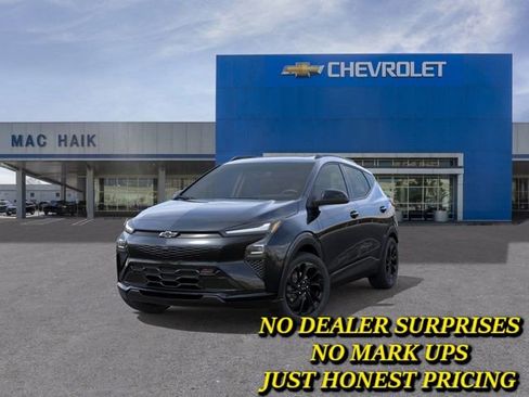 New 2027 Chevrolet Bolt RS w/ Technology Package FWD image 8