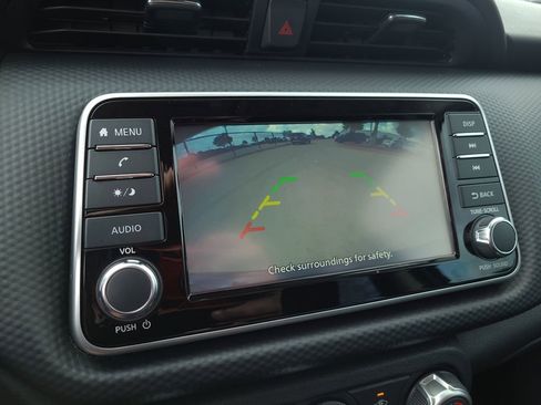 Certified 2025 Nissan Kicks Play S FWD image 21
