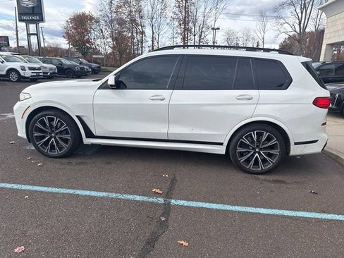 Used 2022 BMW X7 M50i w/ Executive Package image 6