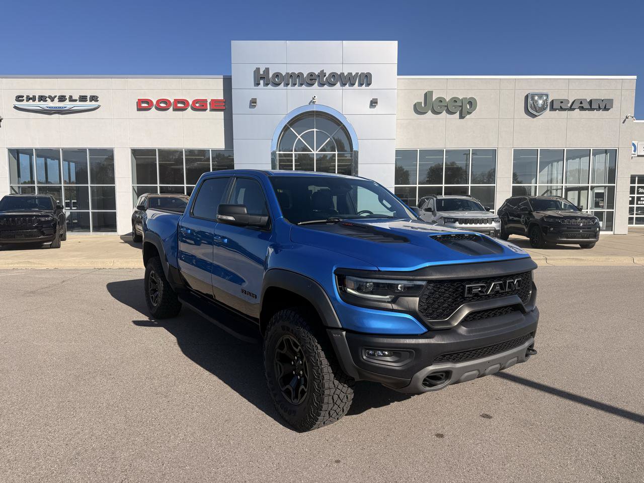 Used 2022 RAM 1500 TRX w/ TRX Level 1 Equipment Group AWD/4WD image 1