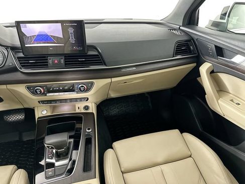 Used 2022 Audi Q5 2.0T Premium AWD/4WD image 26