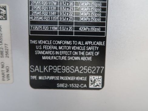 Used 2025 Land Rover Range Rover SE AWD/4WD image 52
