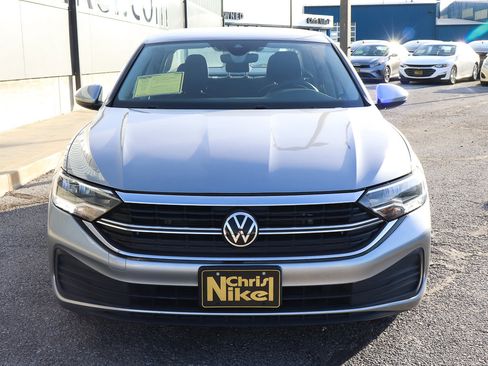 Used 2024 Volkswagen Jetta S image 2