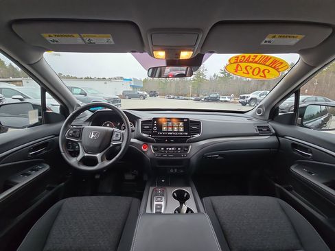 Used 2024 Honda Ridgeline Sport image 55