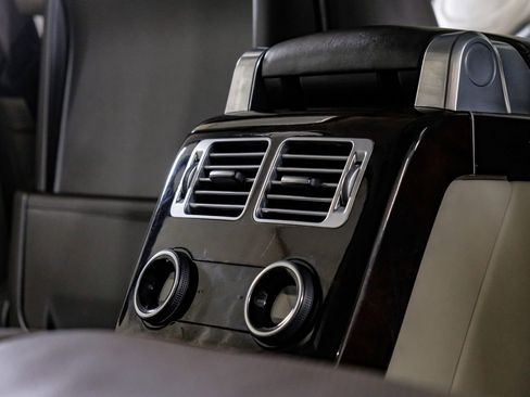 Used 2021 Land Rover Range Rover P525 Westminster Edition image 30